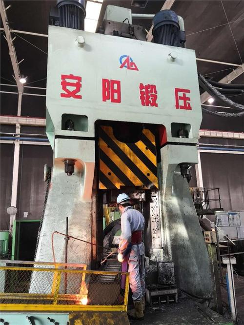 125kJ数控电液锤模锻锤 全液压精密锻造设备的智能革新